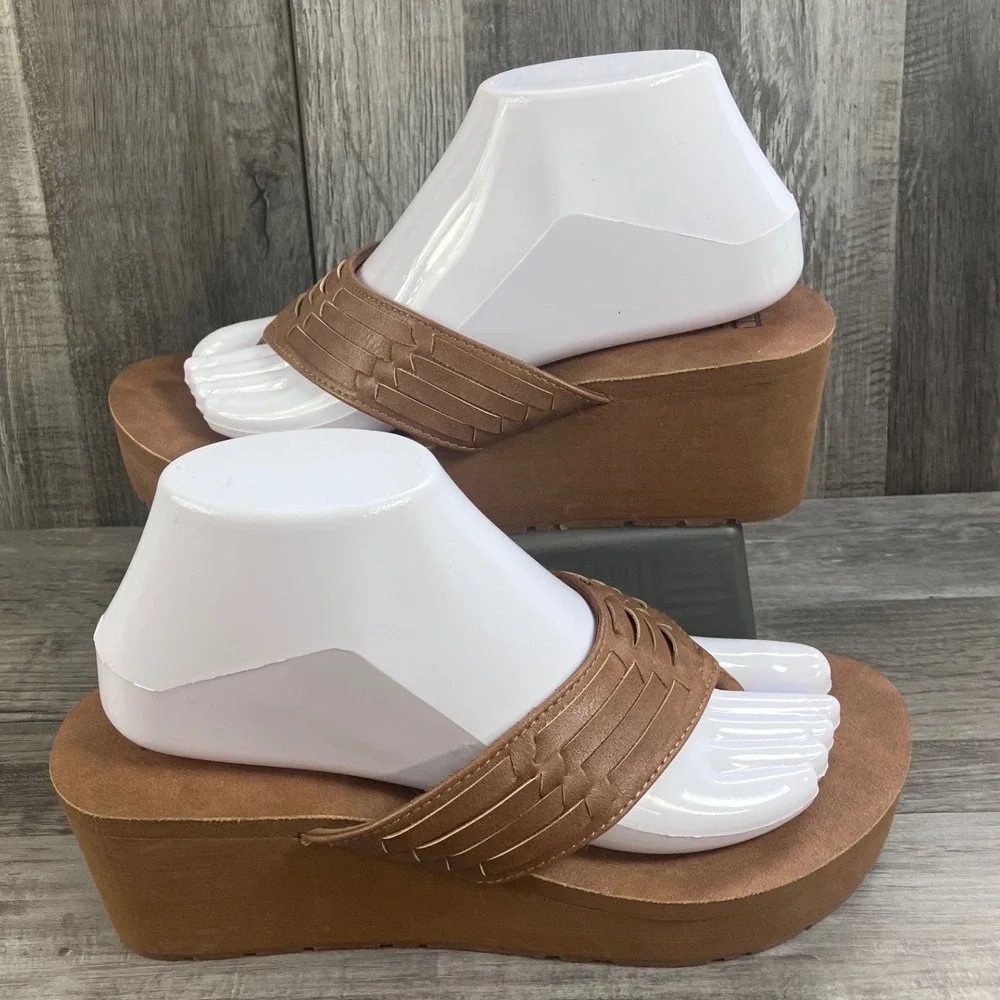 Flojos Jess Tan Woven Wedge Platform Sandals Womens Size 8 Thong Flip Flops 268